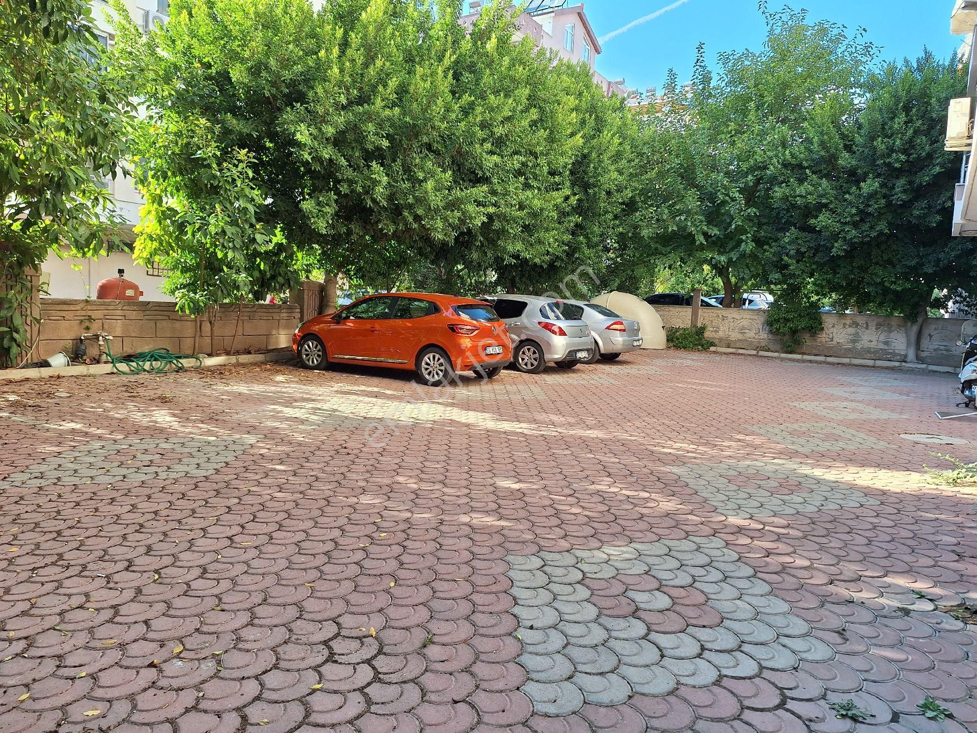 Antalya Konyaaltı Akkuyu Mahallesinde Üniversiteye Çok Yakın Konumda Eşyalı Kiralık 1+1 Daire - Görsel 31