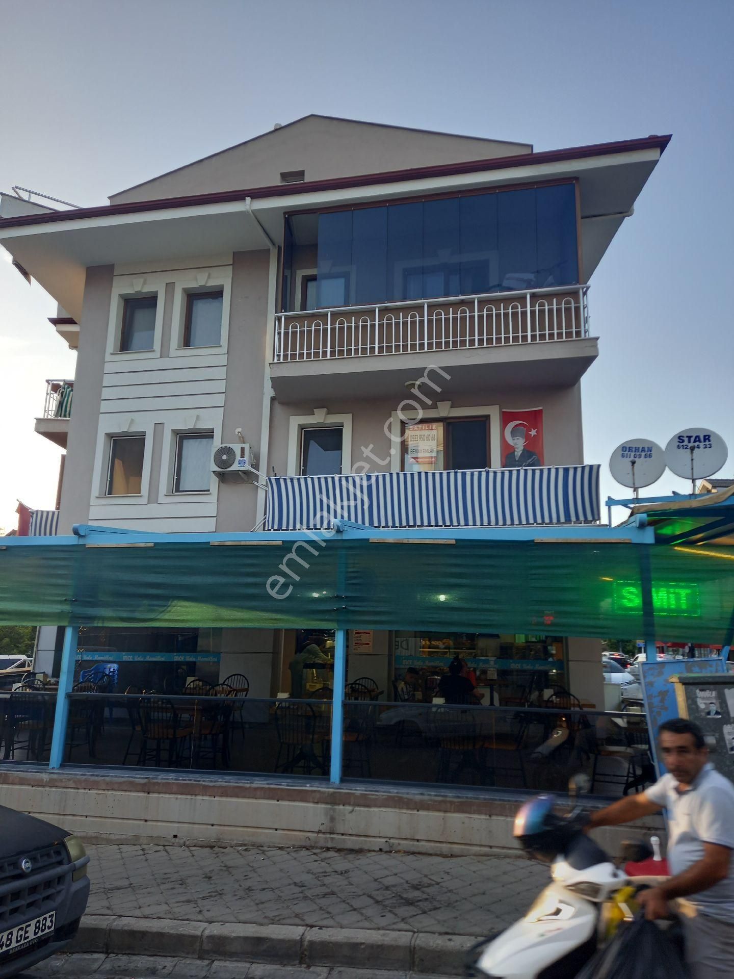 Fethiye Taşyaka Satılık Daire FETHİYE TAŞYAKADA MERKEZI LOKASYONDA 2+1 SATILIK ARAKAT DAİRE 