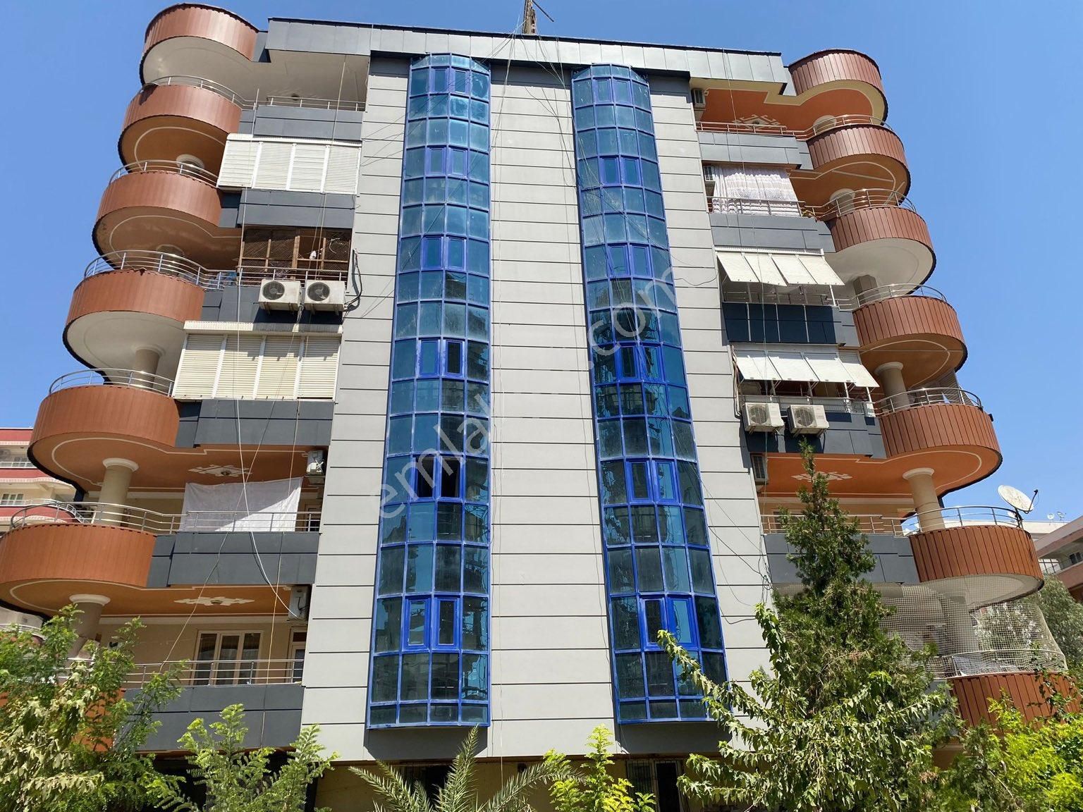 Karaköprü Ali Baba Satılık Daire ŞANLIURFA KARAKÖPRÜ GÖBEĞİNDE 4+1 ACİL SATILIK DAİRE