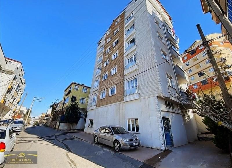 Gebze Adem Yavuz Satılık Daire SEMİH ERTÜRK'TEN ADEM YAVUZ MAHALLESİNDE 2+1 120 M2 ARA KAT