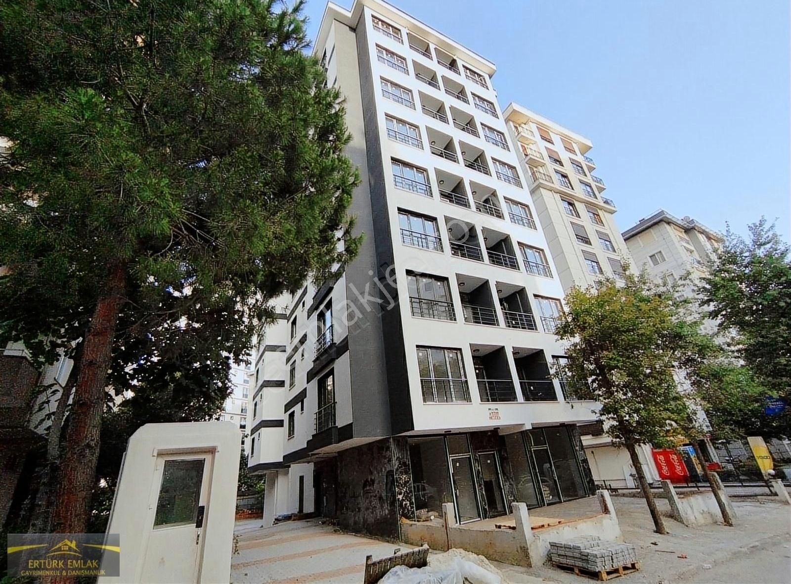 Kadıköy Bostancı Satılık Daire KISA SÜRELİ FİYAT MARMARA'YA YAKIN NEZİH MAHALLE SIFIR 2+1 DAİRE