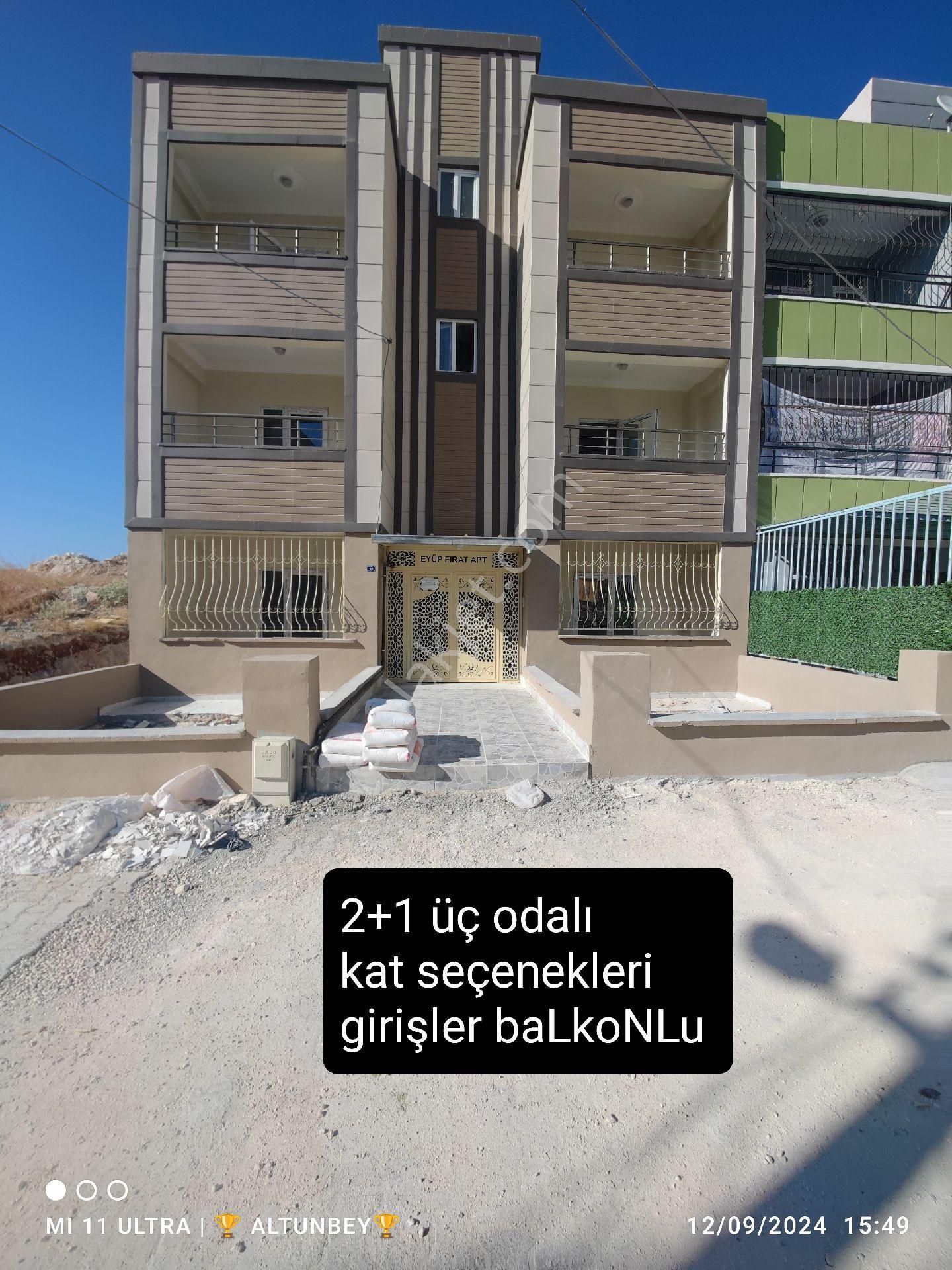 Haliliye Devteyşti Satılık Daire 3 odalı işçilik süper kat seçenekleri var sıfır çift cephe 