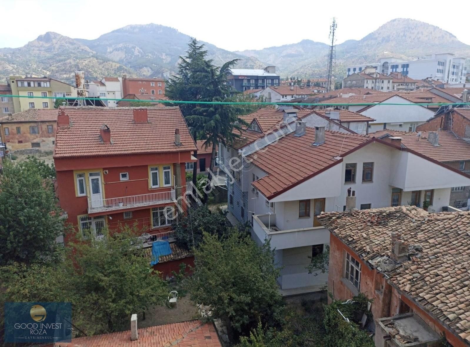 Isparta Merkez Hızırbey Satılık Daire Eski şifa hastanesi karşısı satılık 2+1