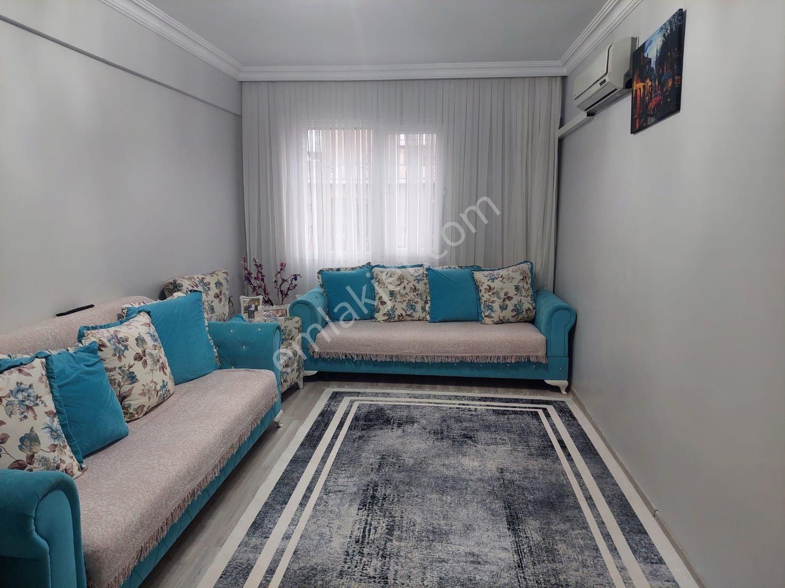 Karabağlar Ali Fuat Cebesoy Satılık Daire ALİ FUAT CEBESOY MAH.DE 2+1 ARAKAT SATILIK DAİRE