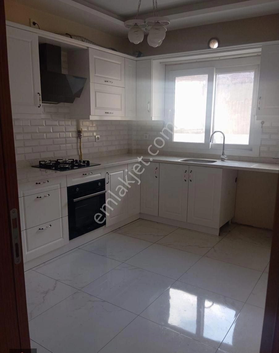 Ceyhan Burhaniye Satılık Daire ADANA CEYHAN BURHANİYE MAHALLESİNDE 2+1 SATILIK DAİRE