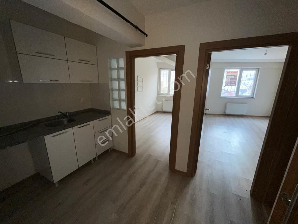 Odunpazarı Büyükdere Satılık Daire  SD650-BÜYÜKDERE MAH 1+1 İSKANLI ÖN CEPHE DAİRE