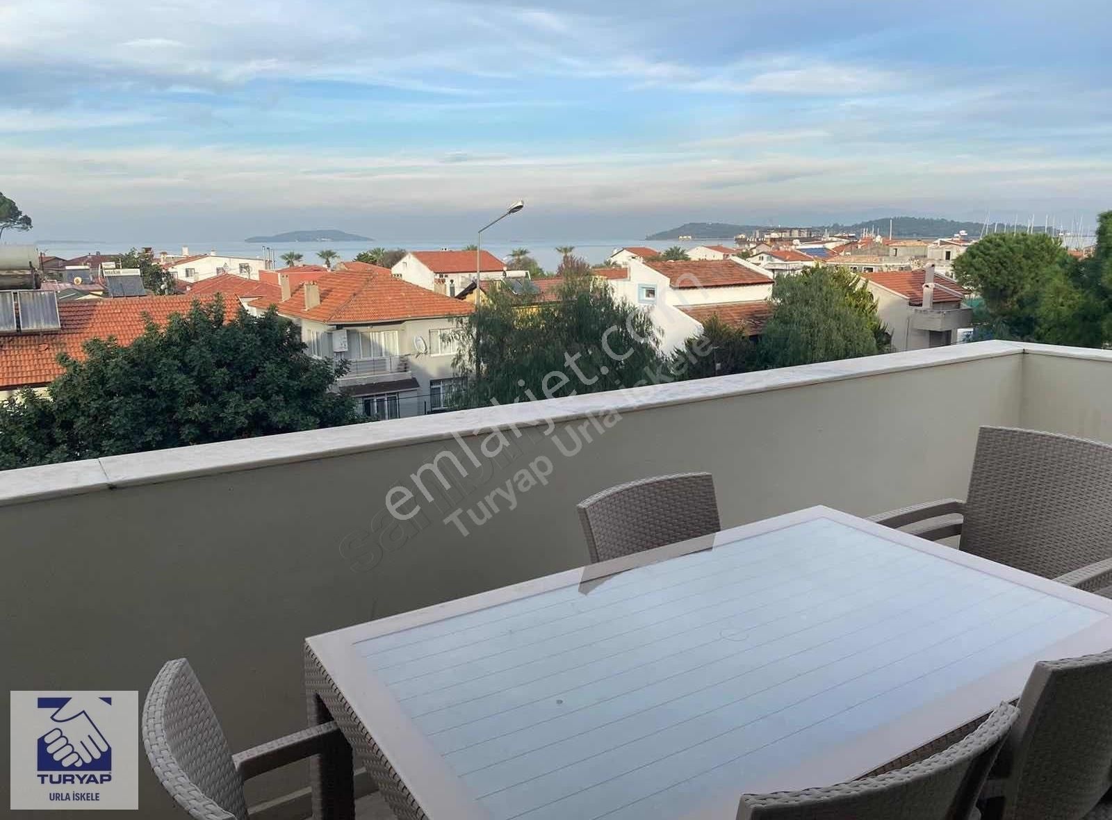 Urla İskele Kiralık Daire Urla iskele Kiralık 2+1 Eşyalı Daire Deniz Manzaralı