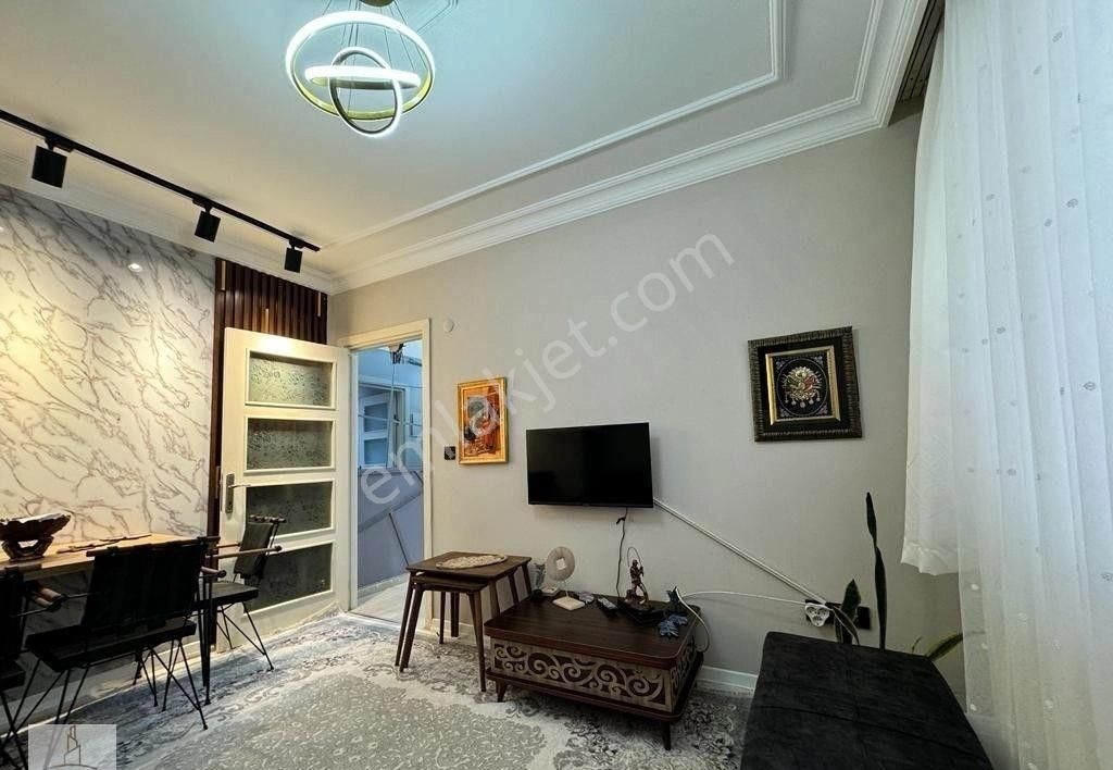 Esenyurt Pınar Kiralık Daire Esenyurt Pınar Mah. Full Eşyalı Yüksek Giriş 2+1 Harika Bir Daire