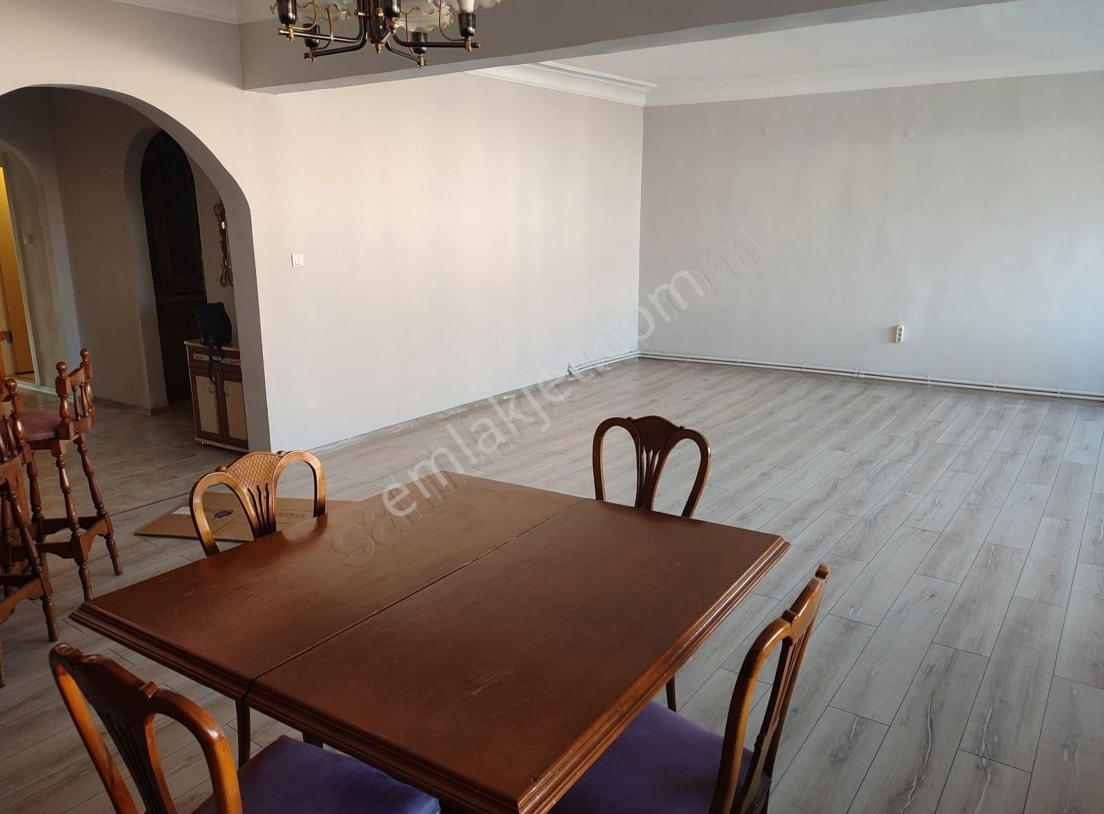 Asel'den Çarsı Merk.erbaylar Yanı 230m2(net) Emsalsiz 3+1 Daire - Görsel 15