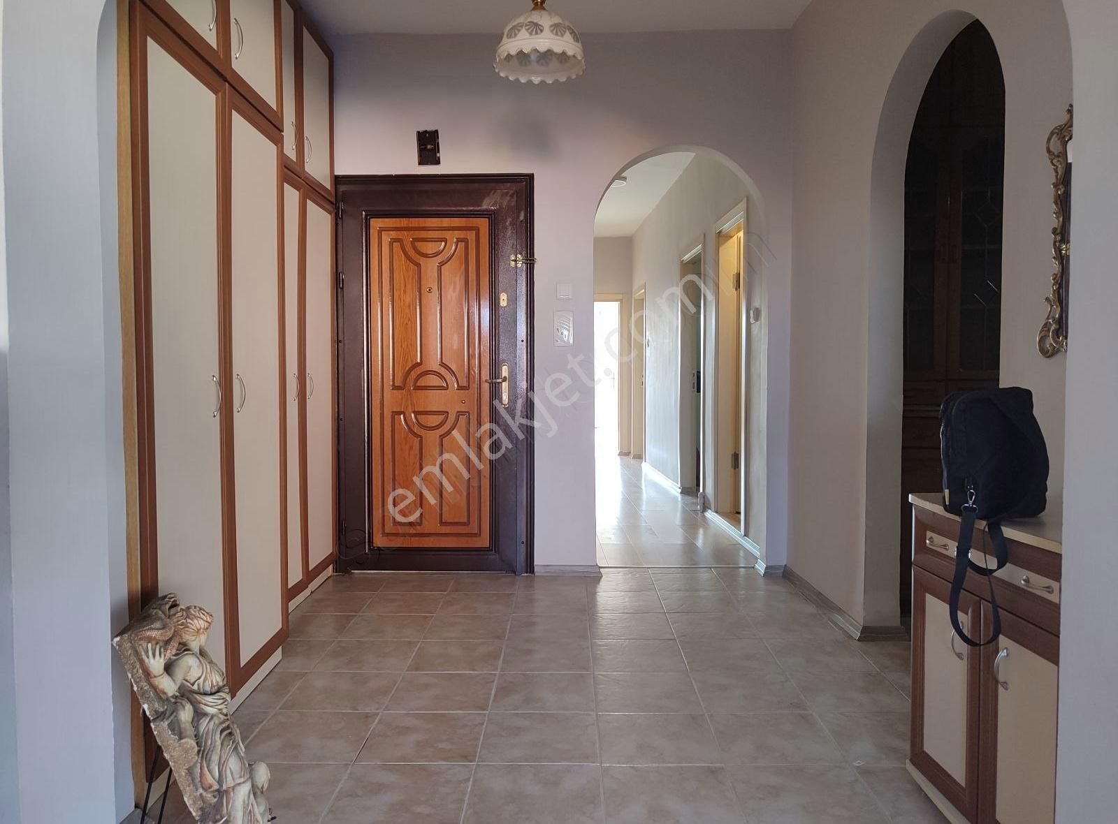 Asel'den Çarsı Merk.erbaylar Yanı 230m2(net) Emsalsiz 3+1 Daire - Görsel 14