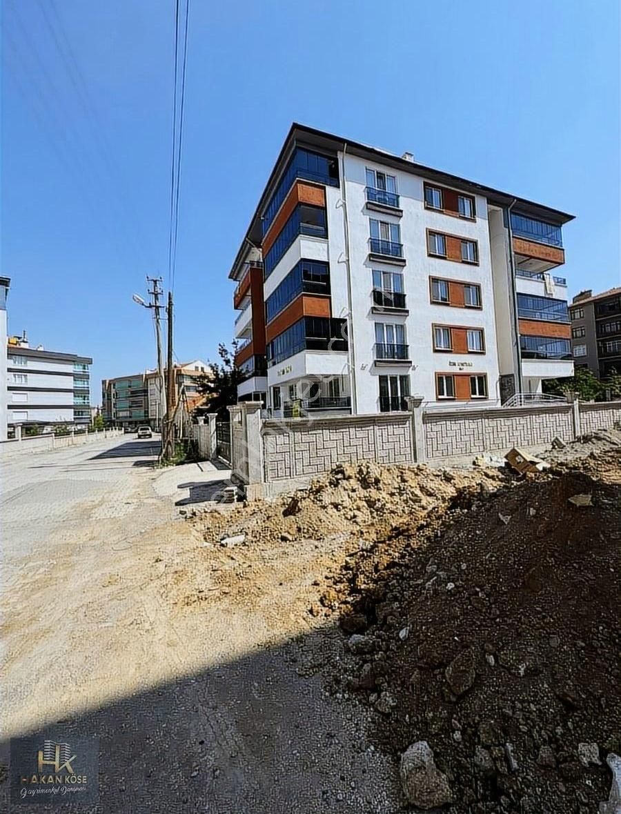 Kulu Yeni Satılık Daire SATILIK 2+1 ARA KAT DAİRE