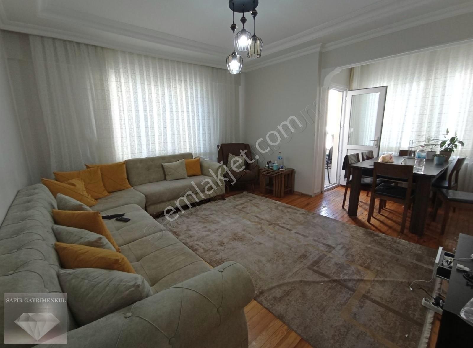 Ümraniye İnkılap Satılık Daire SAFİR GAYRİMENKUL 3+1 150 m2 NET SATILIK DAİRE