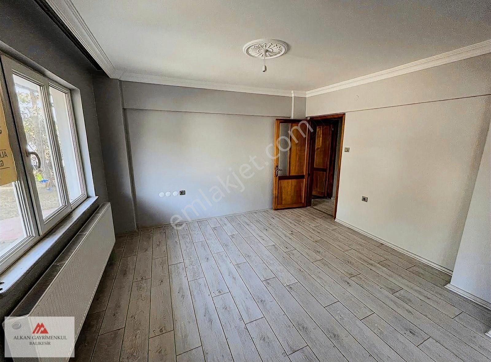 Karesi Ali Hikmet Paşa Kiralık Daire AHP MAH DEVLET HASTANESİ YANI 2+1 KİRALIK DAİRE