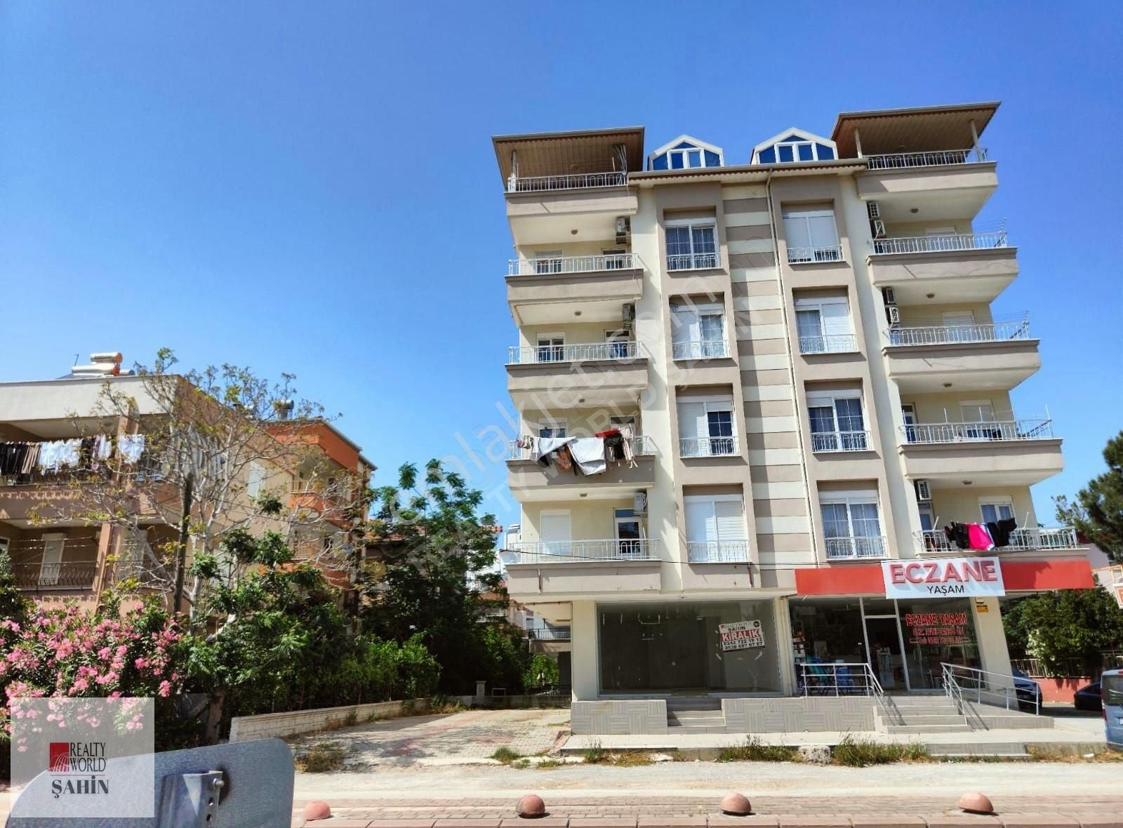 Serik Orta Kiralık Dükkan & Mağaza SERİK ORTA MAHALLE' DE 70 M² KİRALIK DÜKKAN