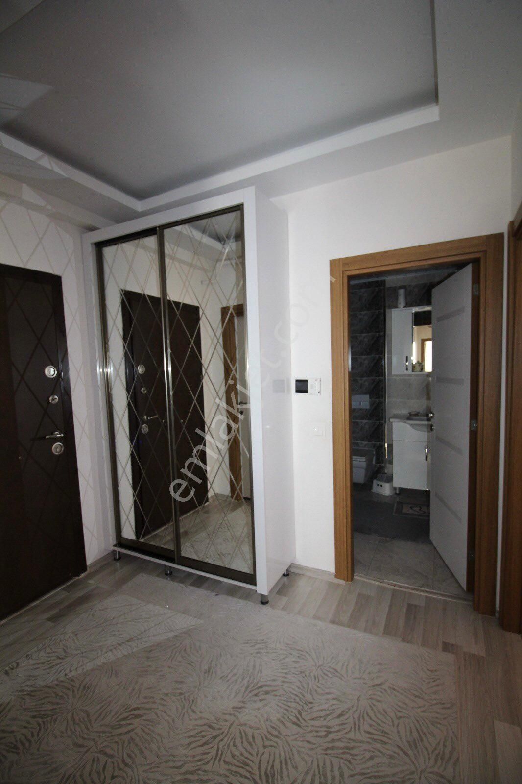 Aksaray Merkez Hasas Satılık Daire AKSARAY HASAS MAHALLESİNDE SİTE İÇERİSİNDE ÖNÜ AÇIK YOLA CEPHELİ 3+1 SATILIK DAİRE