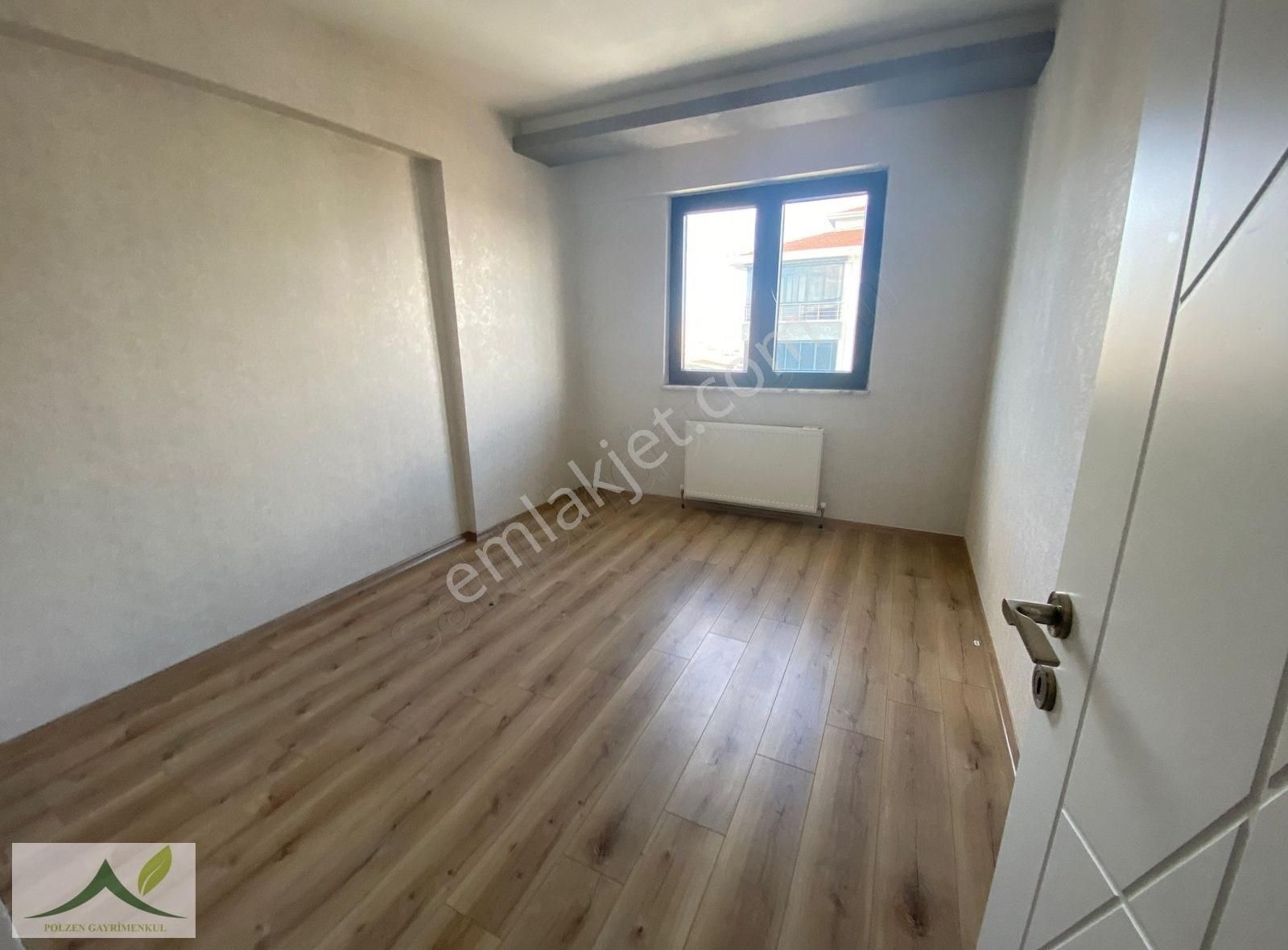 Polatlı Şehitlik Kiralık Daire Şehitlik Mah. Nazlıcan Sitesinde Full Yapılı 4+1 Kiralık Daire