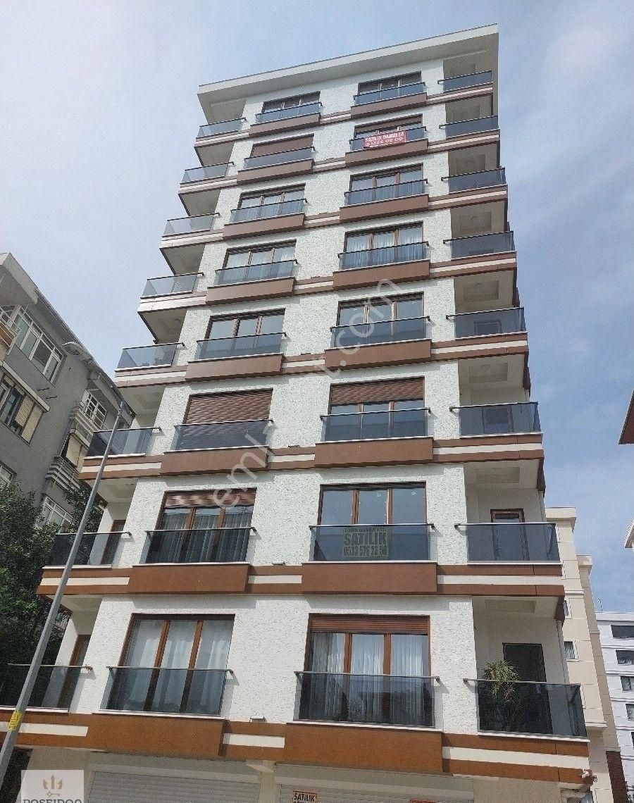 Kadıköy Göztepe Satılık Daire Kadıköy Göztepe Marmaray Bağdat Caddesi Özgürlük Parkı Yakını Balkonlu Ebeveyn Banyolu 3+1