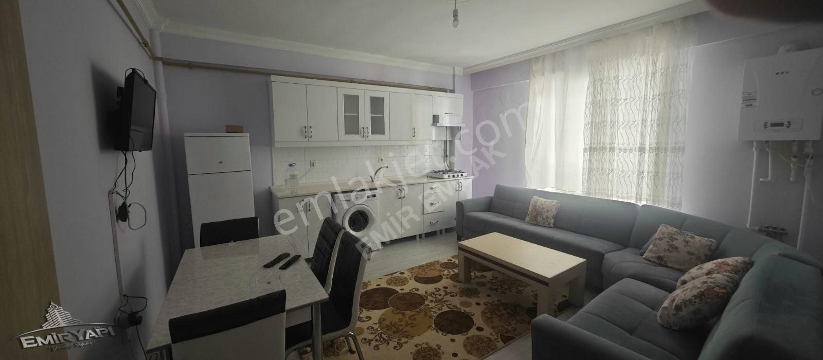 Kars Merkez Şehitler Kiralık Daire EMİR EMLAKTAN ÜNİVERSİTE YOLU ARAKAT 1+1 EŞYALI APART.