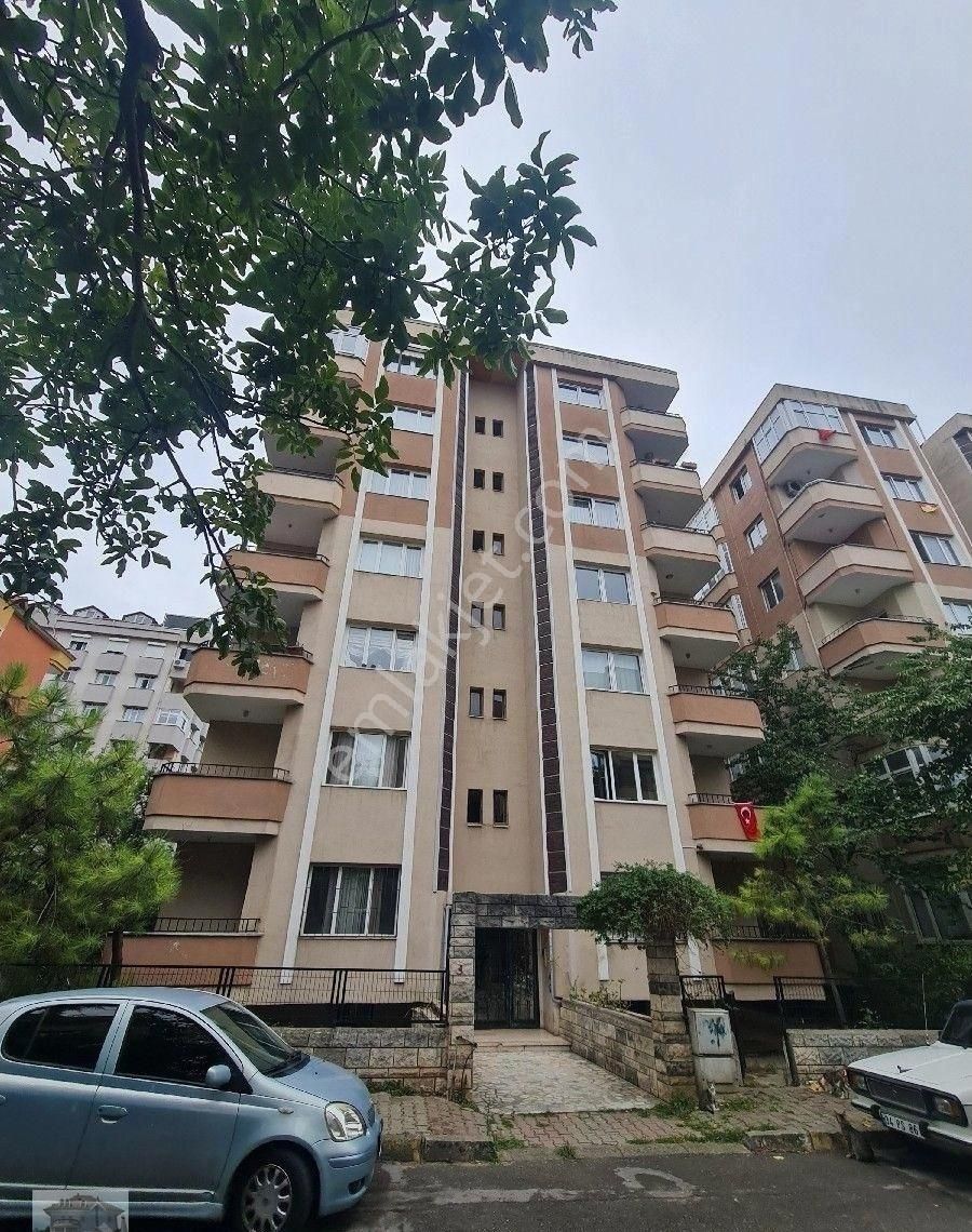 Kartal Orhantepe Satılık Daire Dragos sahilde satilik deniz manzaralı 3+1daire