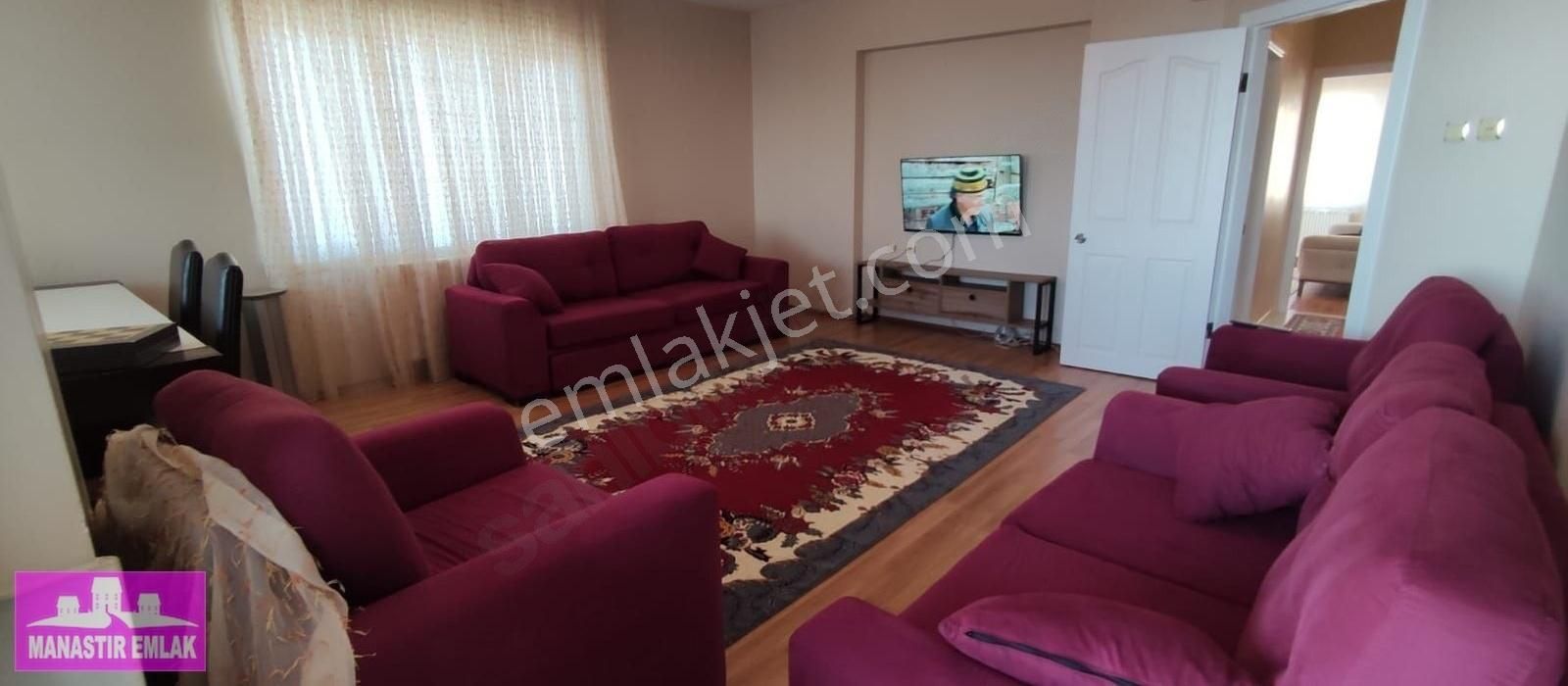 Gemlik Cumhuriyet Kiralık Daire Manastır Emlak'tan Eşyalı Kiralık 3+1 Daire 20.000tl