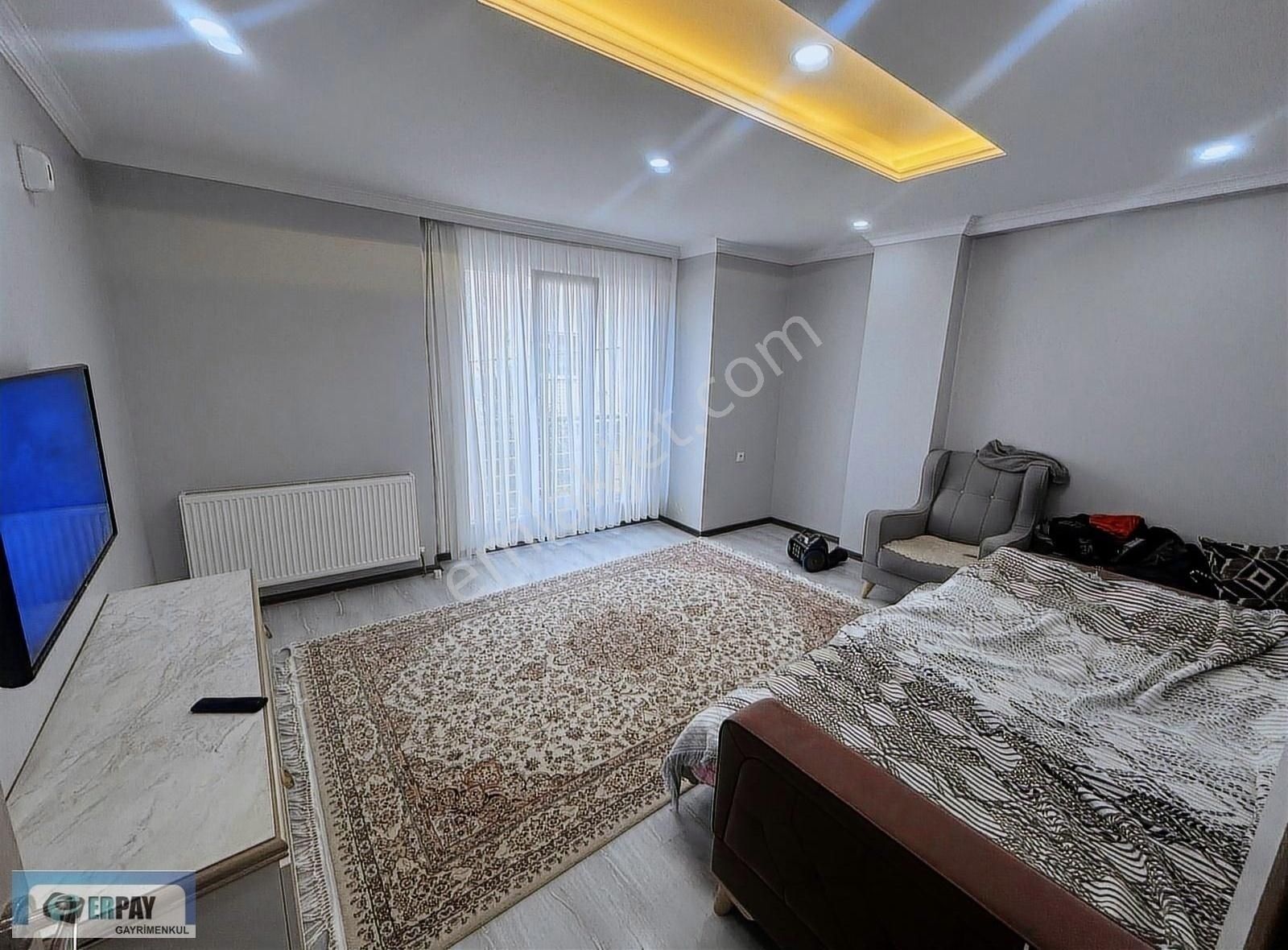 Arnavutköy Arnavutköy Merkez Satılık Daire ERPAYDAN MERKEZE YAKIN 1.KAT DAİRE