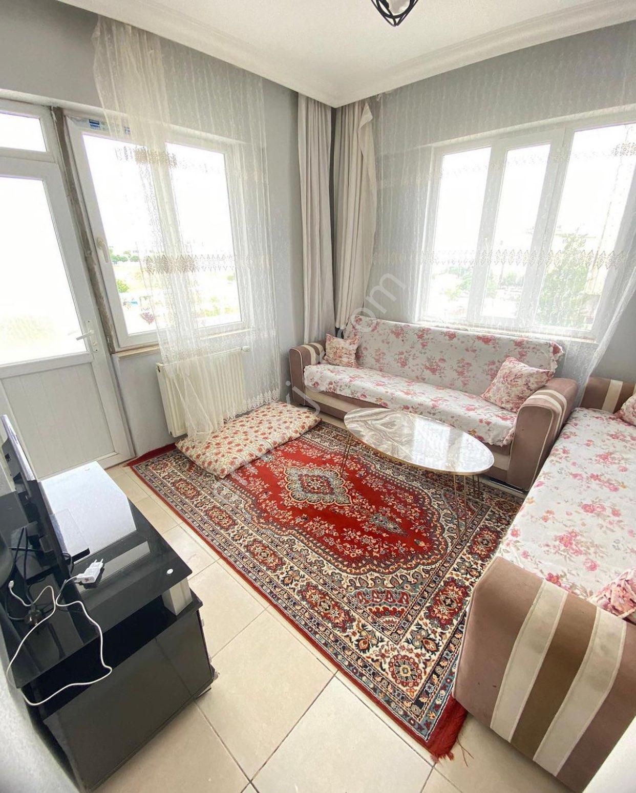 Kilis Merkez Atatürk Satılık Daire 2+1 EŞYALI STÜDYO DAİRE