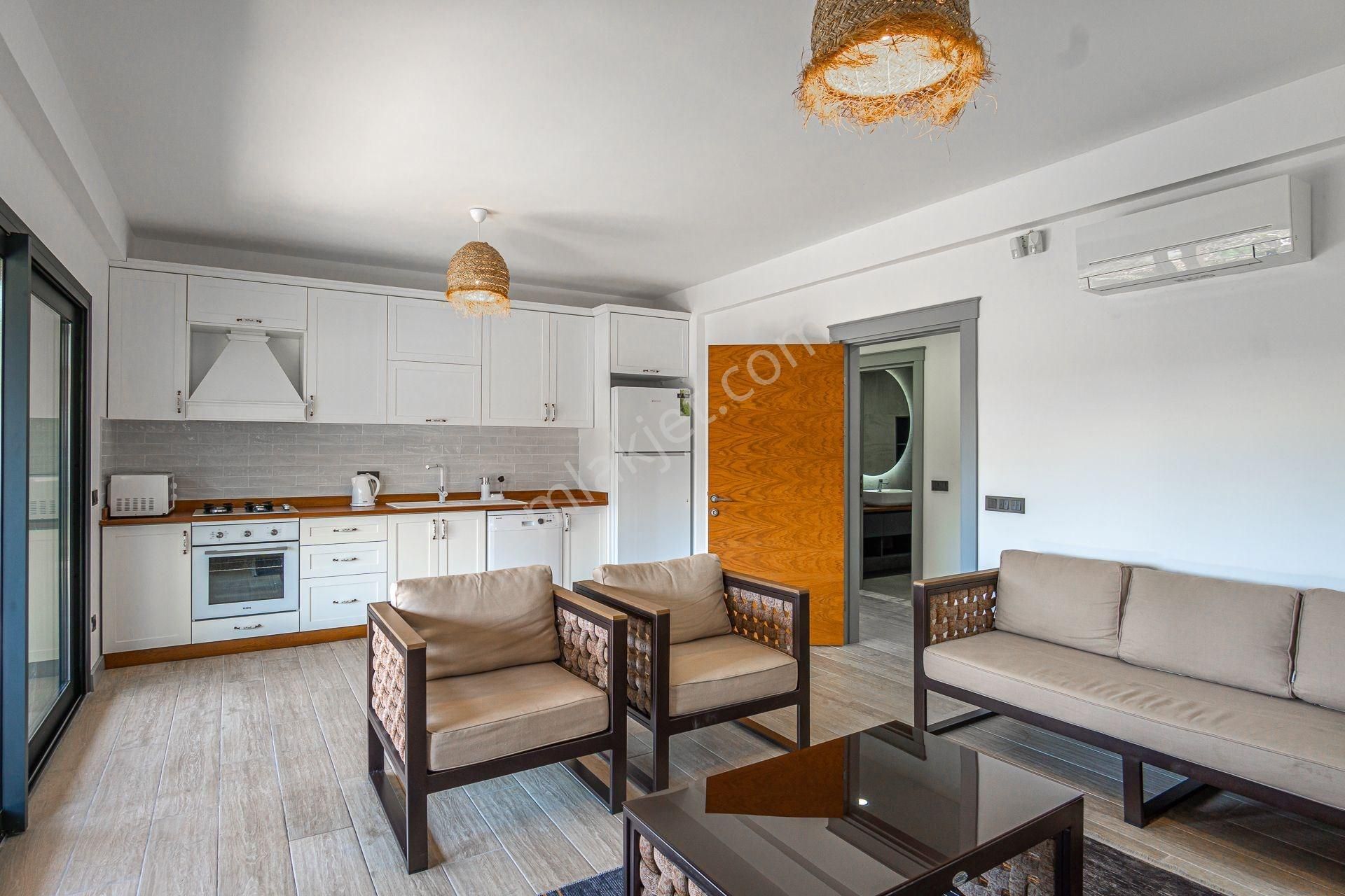 Bodrum Gümüşlük Satılık Villa Bodrum Gümüşlük’te 4+2 Panoramik Manzaralı, Özel Havuzlu Villa