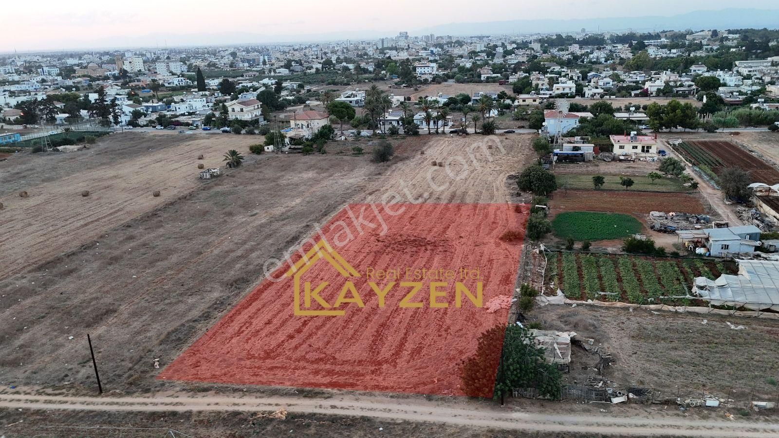 Gazimağusa Kapalı Maraş Satılık Konut İmarlı Gazimağusa Maraş 3.1 Dönüm Satılık Arsa