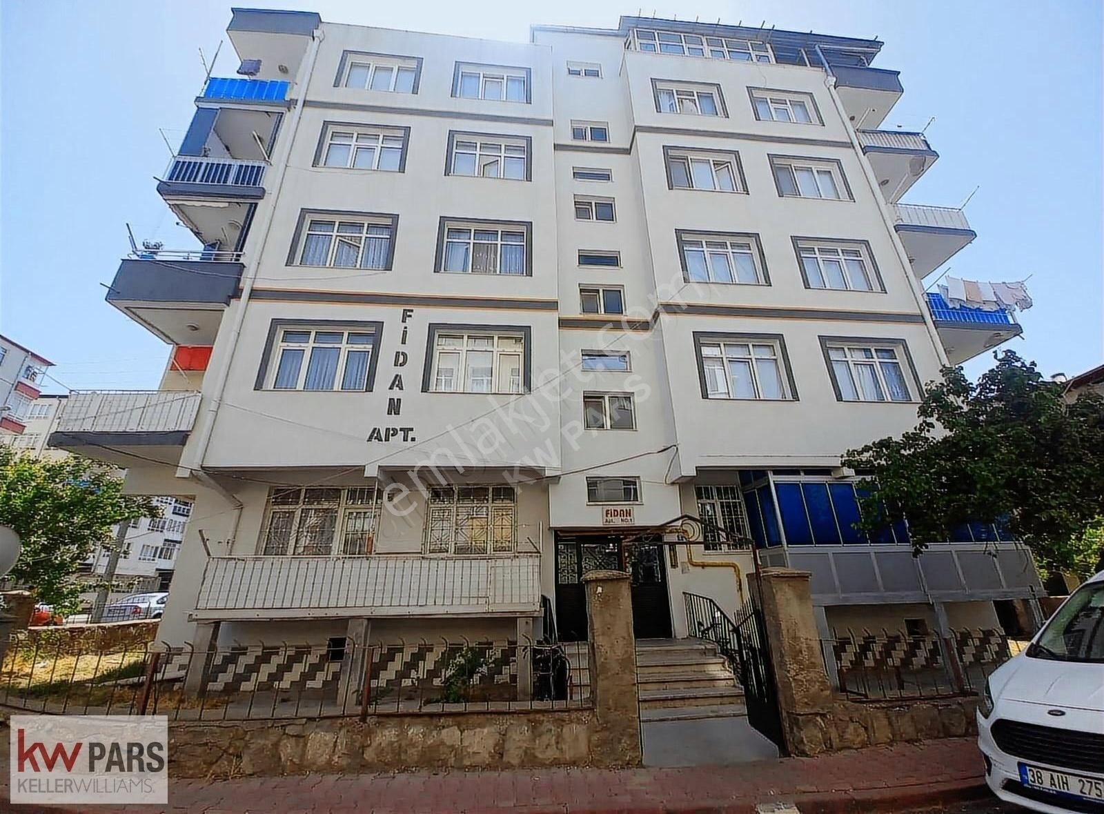 Kocasinan Mevlana Satılık Daire KW PARS / MEVLANA MAH 1. CADDE SATILIK 3+1 DAİRE