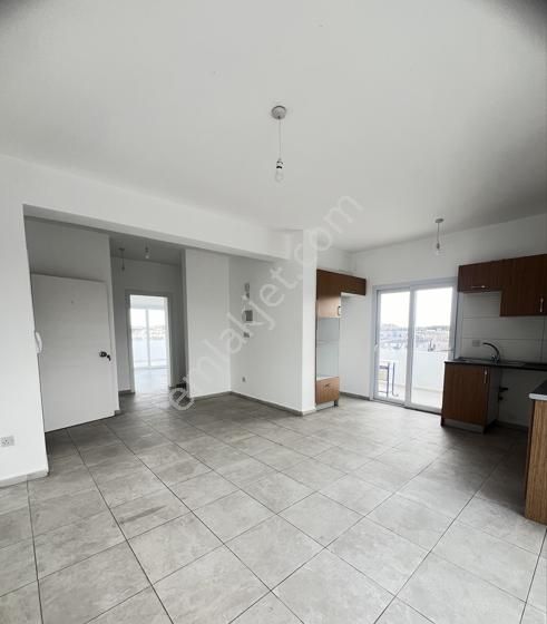 Gazimağusa Çanakkale Satılık Daire Gazimağusa Kaliland Bölgesi 2+1 Penthouse