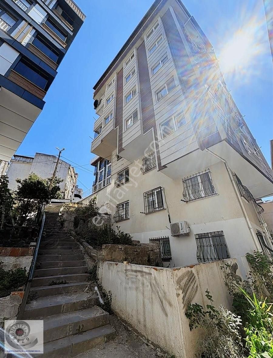 Eyüpsultan Merkez Satılık Residence Alibeykoy da satilik 2+1 daire metroya 200 m2 bilgi uni cok ykn