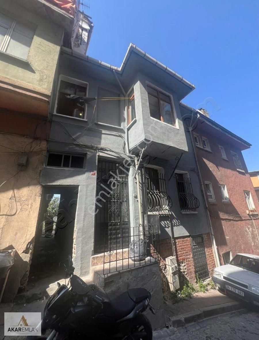 Fatih Balat Kiralık Müstakil Ev BALAT'TA KİRALIK MÜSTAKİL EV