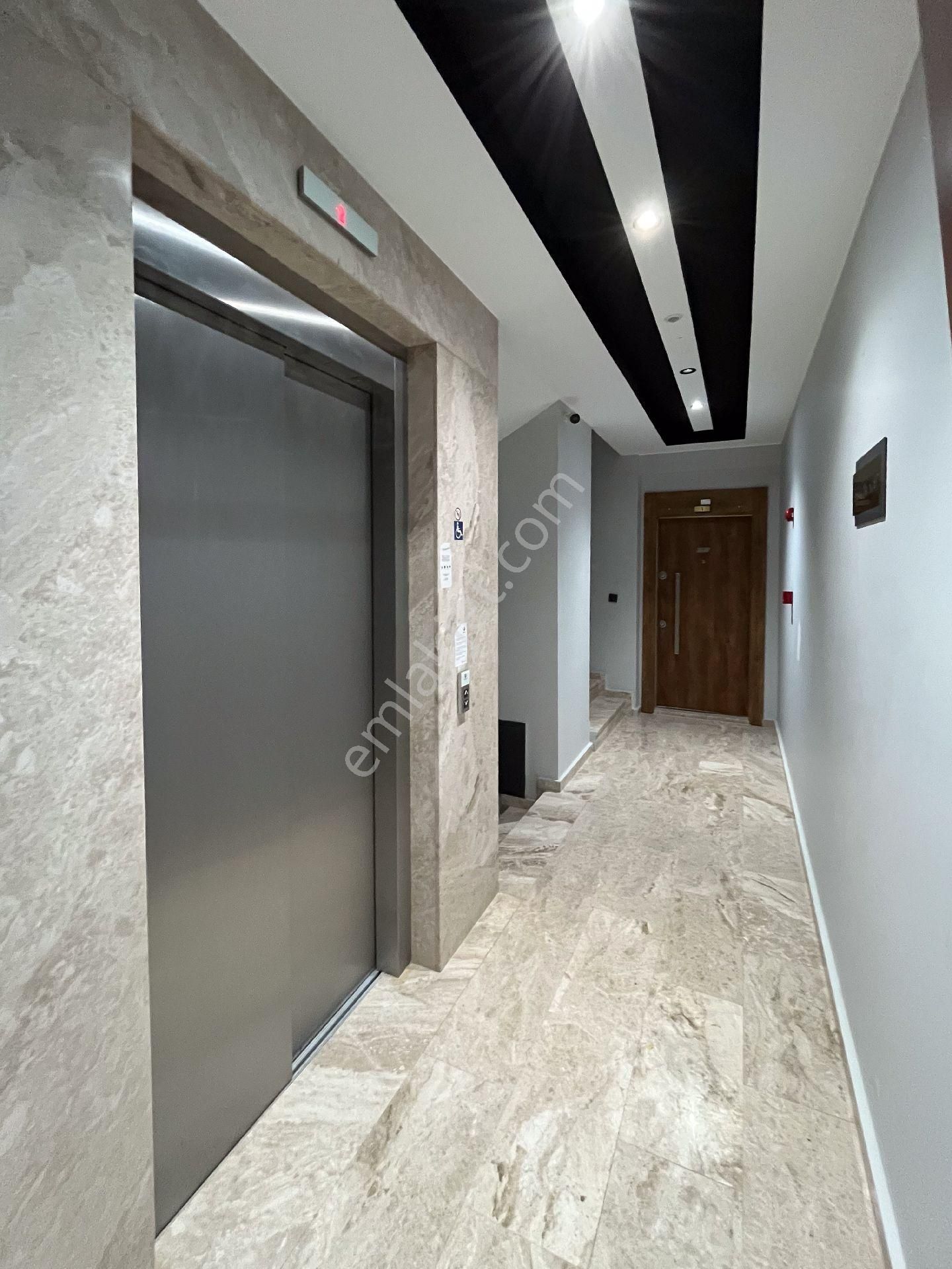 Hasbahçe Çengelköyde Fırsat 3+1 Daire 166 M2 Arakat Daire - Görsel 28