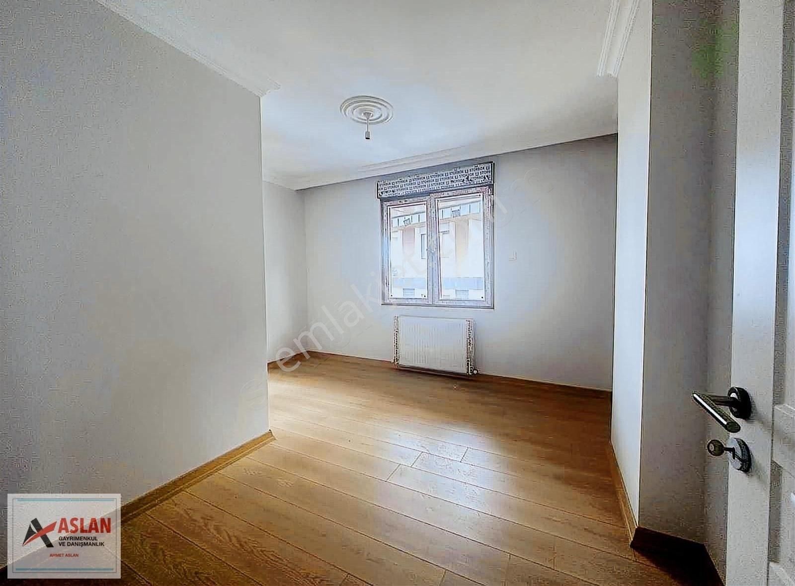 Çengelköy Zübeyde Hanım Cad Yakın 250 M2 5+2 Satılık Çatı Dublex - Görsel 23