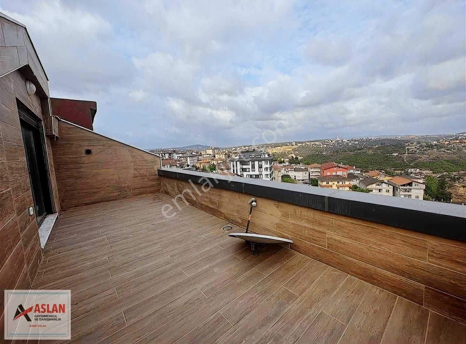 Çengelköy Zübeyde Hanım Cad Yakın 250 M2 5+2 Satılık Çatı Dublex - Görsel 29