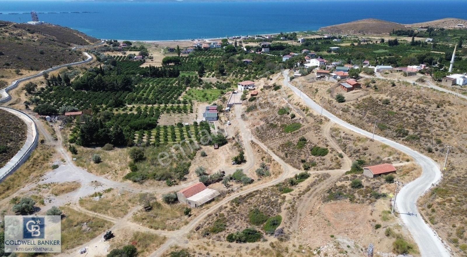 Karaburun Küçükbahçe Satılık Konut İmarlı Karaburun Küçükbahçe'de Konut İmarlı 255 m2 Arsa