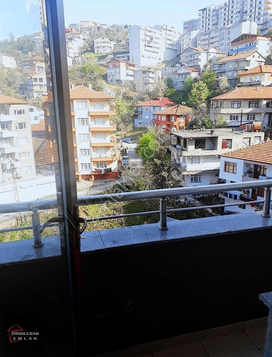 Kozlu Merkez Satılık Daire ZONGULDAK EMLAK'TAN KOZLU MERKEZ MAH.SATILIK 3+1 DAİRE