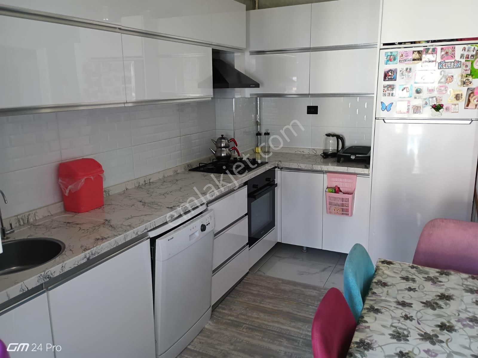 Sincan Osmanlı Satılık Daire   MÇ EMLAKTAN OSMANLI  MAHALLESİNDE 3+1 SATILIK DAİRE