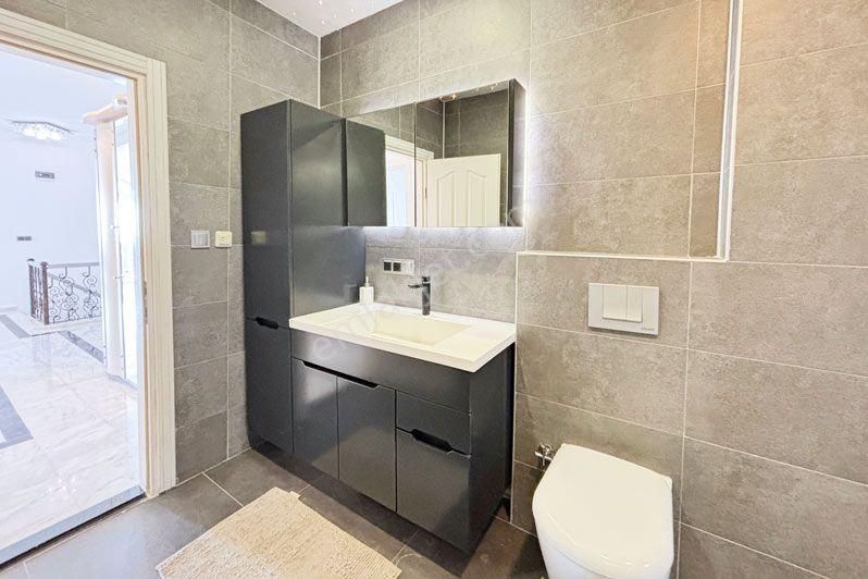 Alanya Mahmutlar Mah.denize Sıfır Full Eşyalı Satılık 3+2 Dubleks Daire - Görsel 28