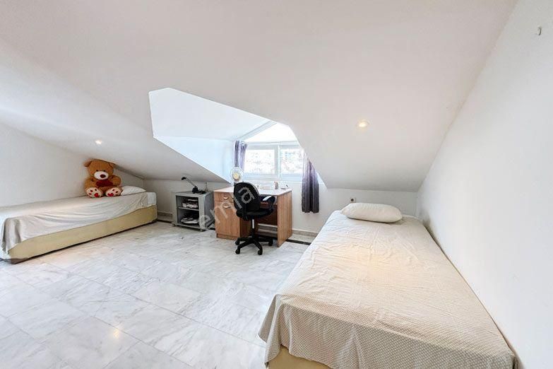 Alanya Mahmutlar Mah.denize Sıfır Full Eşyalı Satılık 3+2 Dubleks Daire - Görsel 31