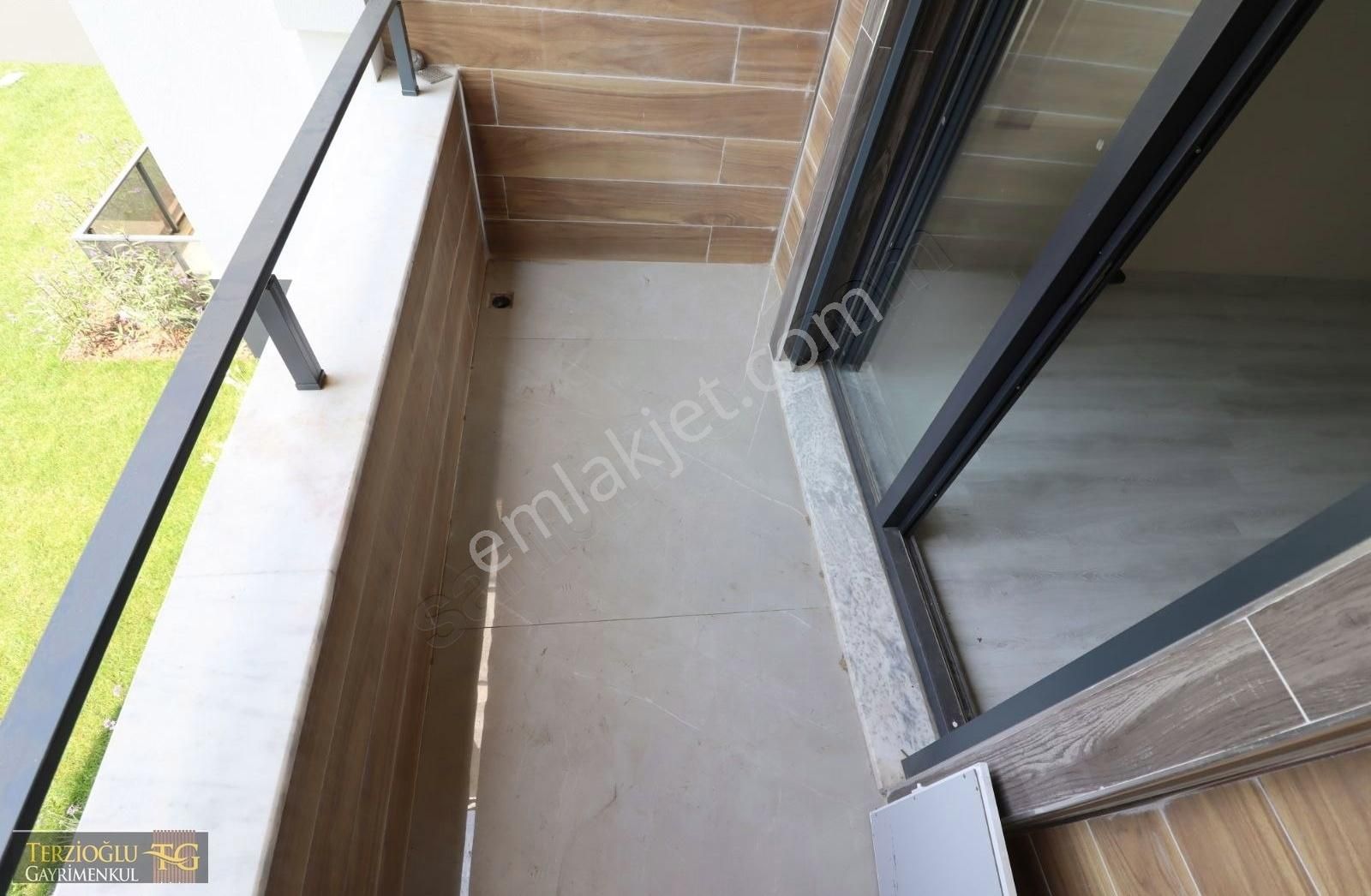 Terzioğlu'ndan Altınoluk Ta Havuzlu Sitede Sıfır Deluxe Daireler - Görsel 30