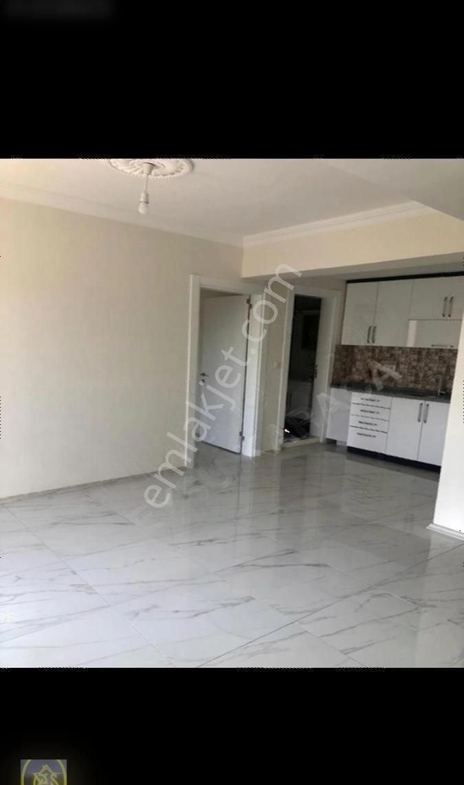 Çivril Çarşı Satılık Daire EYSU KARACA'DAN ÇİVRİL MERKEZDE SATILIK 2+1 DAİRE...