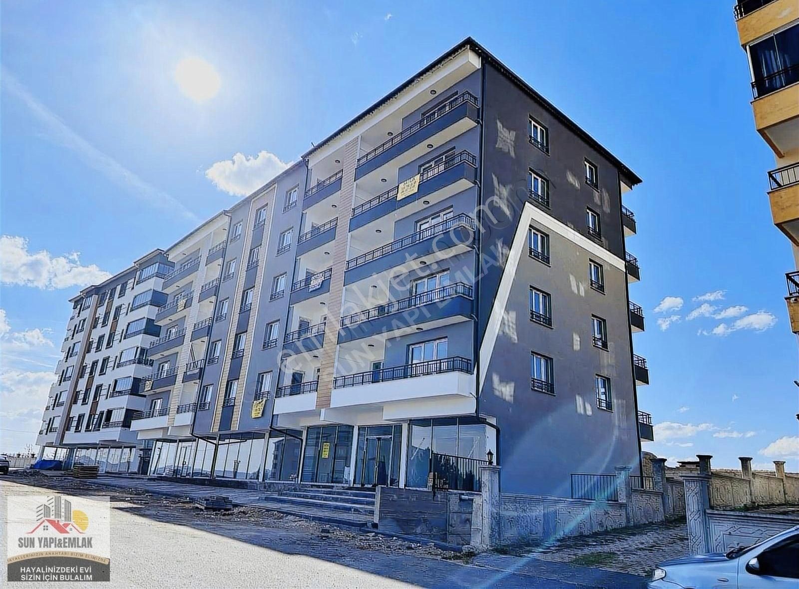 Sivas Merkez Seyrantepe Kiralık Dükkan & Mağaza SUN YAPI EMLAKTAN SEYRANTEPE MAH KİRALIK 400m2 DÜKKAN