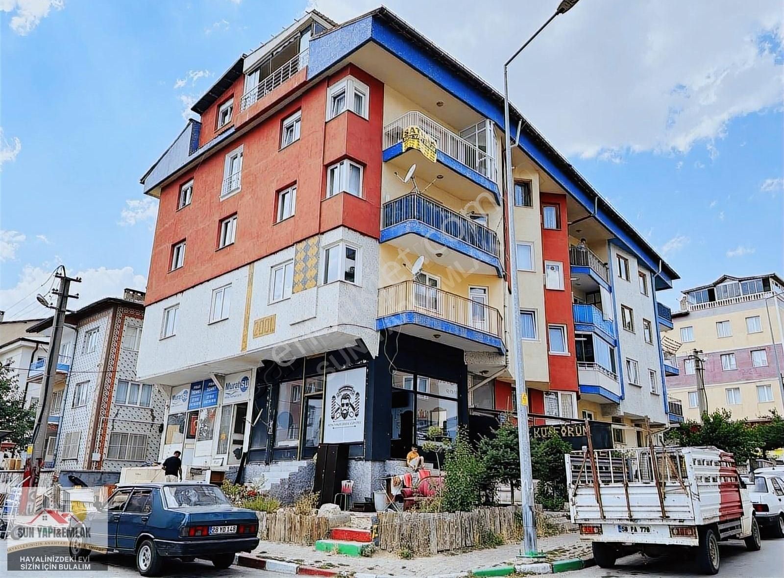 Sivas Merkez İstiklal Satılık Daire Sun Yapı Emlak Tan Cuma Pazarı Üzerinde Satılık 5+1 Lüx Daire