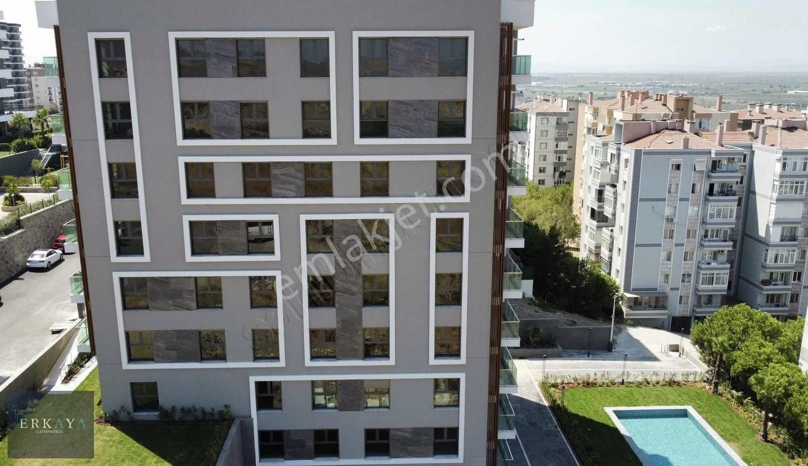 Menemen İstiklal Satılık Daire Menemen Ulukent Yeni Site İçerisinde Arakat Satılık 3+1 Daire