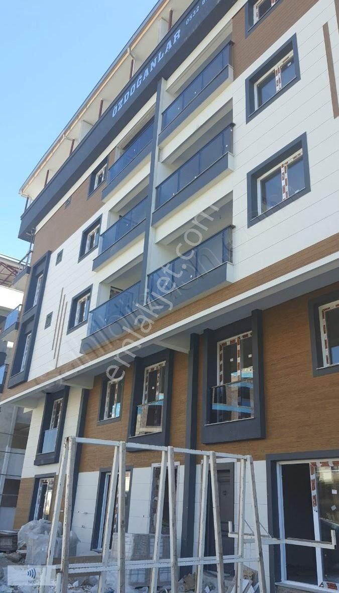 Menemen 85. Yıl Cumhuriyet Kiralık Daire Bakırçay Üniversitesi Yakını 1+1 Kiralık Daire