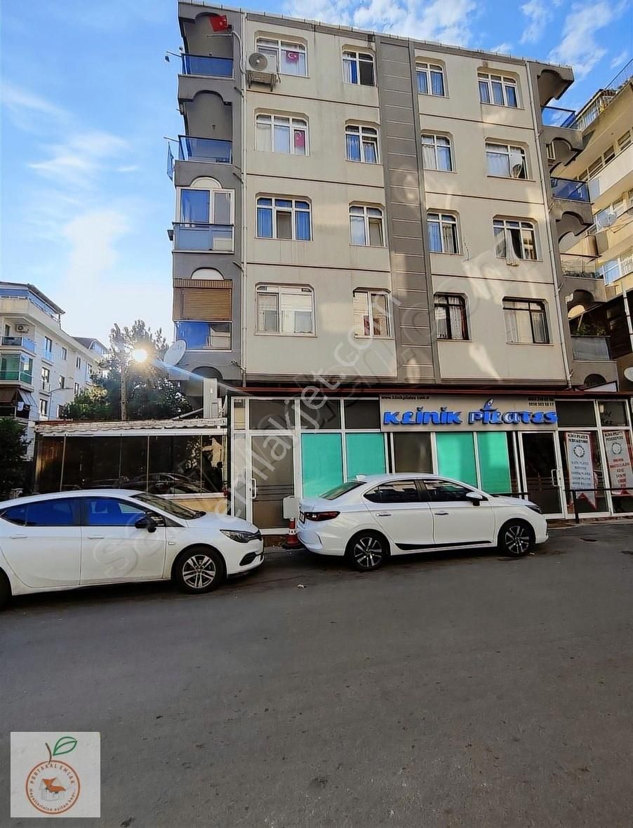 Maltepe Bağlarbaşı Satılık Daire Kat İrtifaklı, 40 m2 Arsa Payı Olan Yatırımlık Satılık Daire