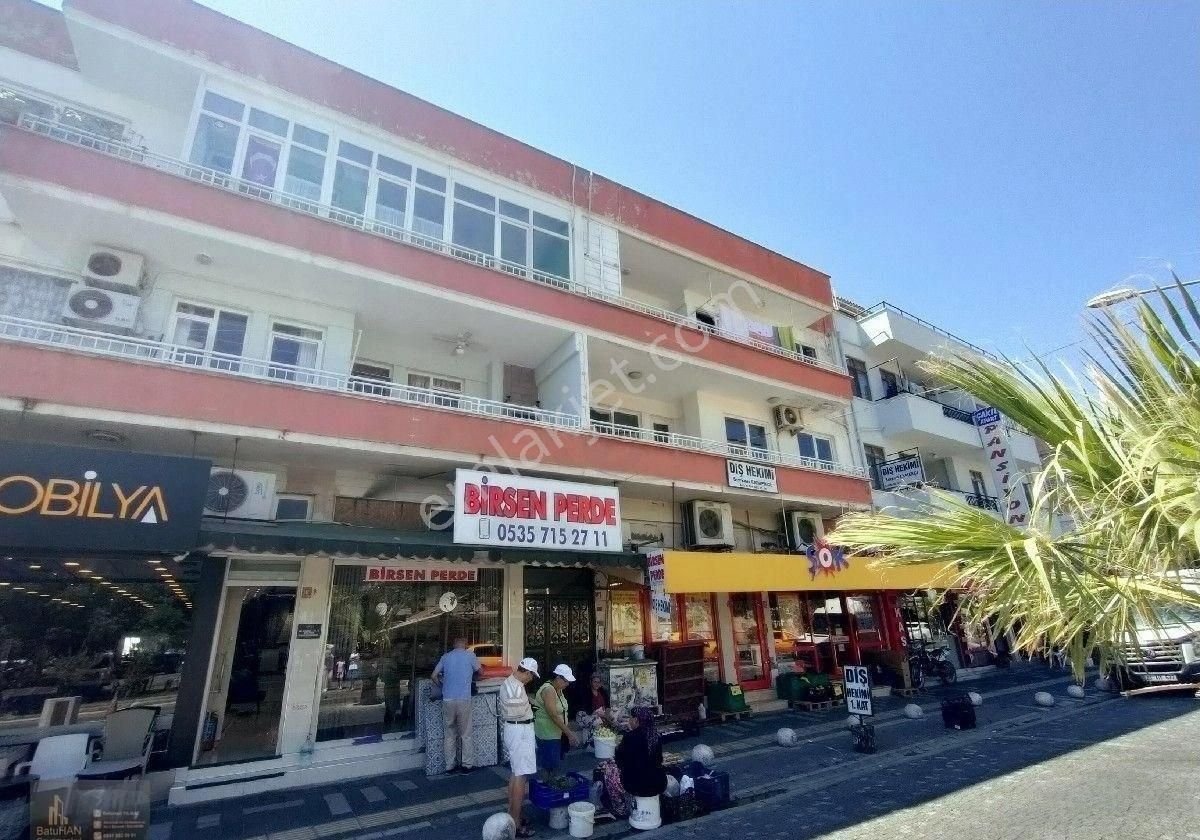 Edremit Altınoluk Eşyalı Kiralık Daire Altınoluk Çarşı İçerisinde Denize 50 Metre Yaz Kış Kiralık Eşyalı Geniş 2+1 Ayrı Mutfak Daire