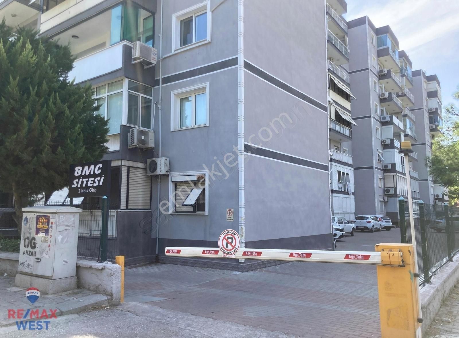 Bayraklı Manavkuyu Satılık Daire Bayraklı Manavkuyu BMC Sitesi'nde 3+1 Satılık Daire