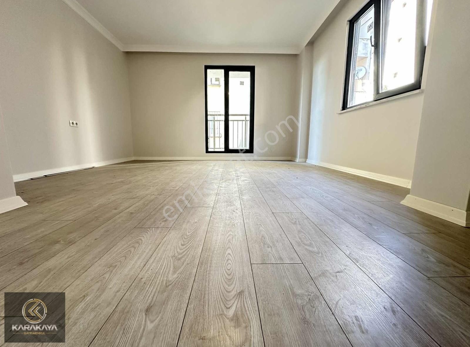 Darıca Bayramoğlu Satılık Daire BAYRAMOĞLU MAH SATILIK 3+1 175m2 TERS DUBLEX FIRSAT DAİRE